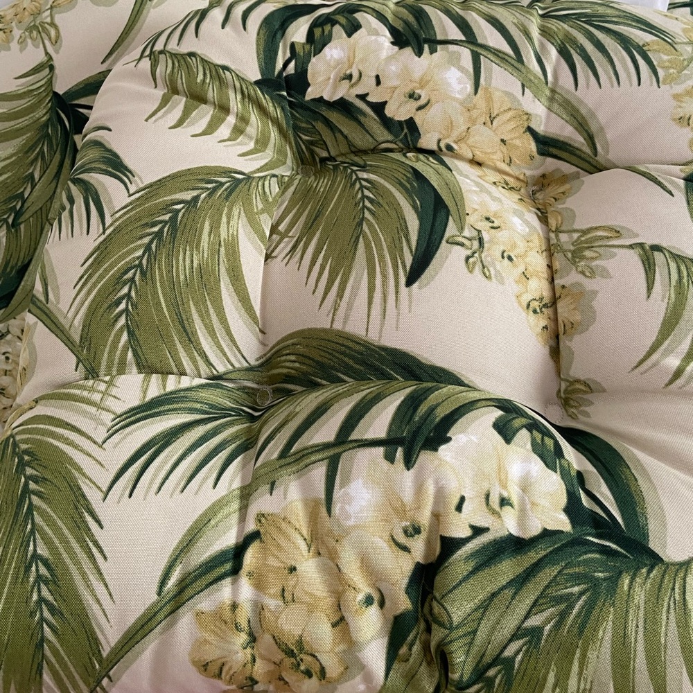 Tommy Bahama Cream Cushion with Green Tropical Palm Print - Picture 2 of 5